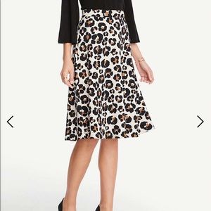 Ann Taylor Skirts - Ann Taylor Cheetah Skirt; size 0 Ann Taylor Skirts - Ann Taylor Cheetah Skirt; size 0